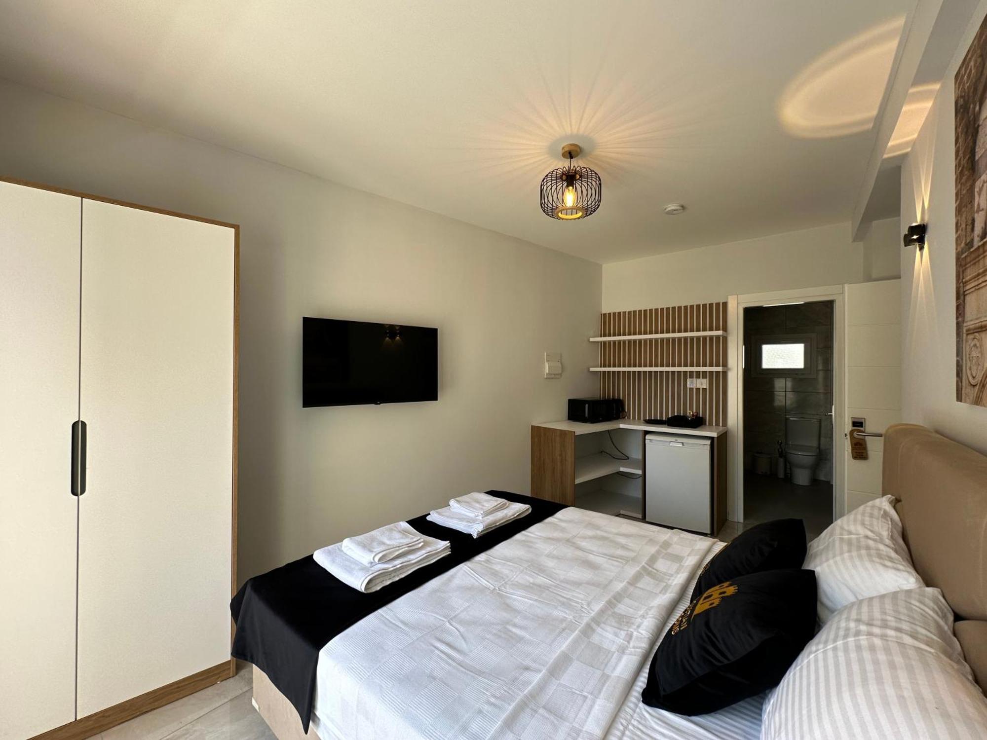 Famagustian Guest Rooms Фамагуста Экстерьер фото